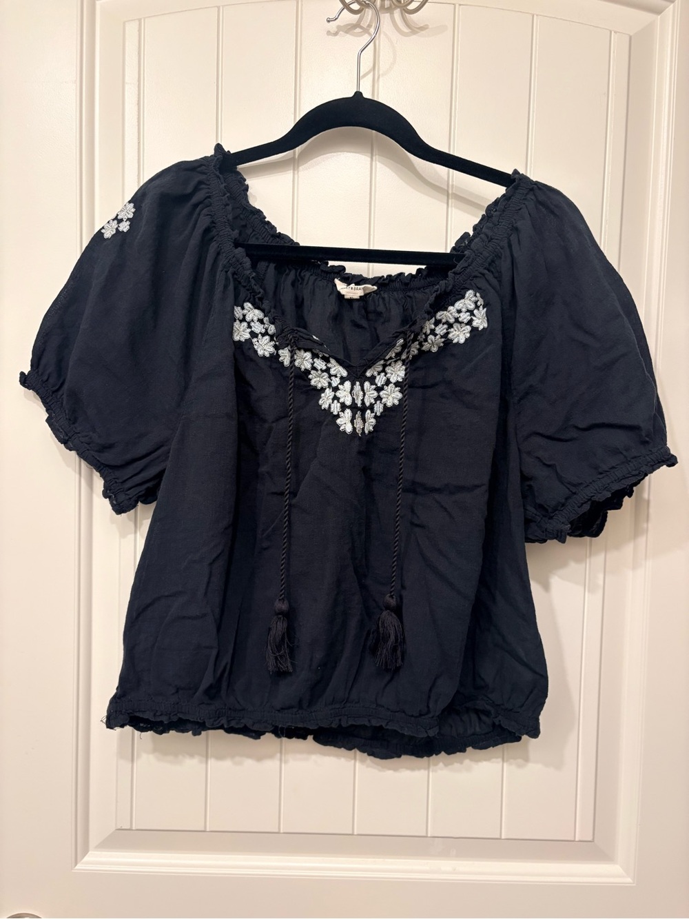 Lucky Brand Black Embroidered Top with Tassel Tie Elastic Waist Size XL
